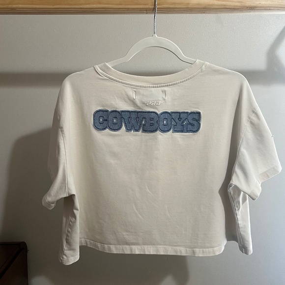 NFL Dallas Cowboys Varsity Blues Woman’s Boxy Tee - Picture 4 of 6